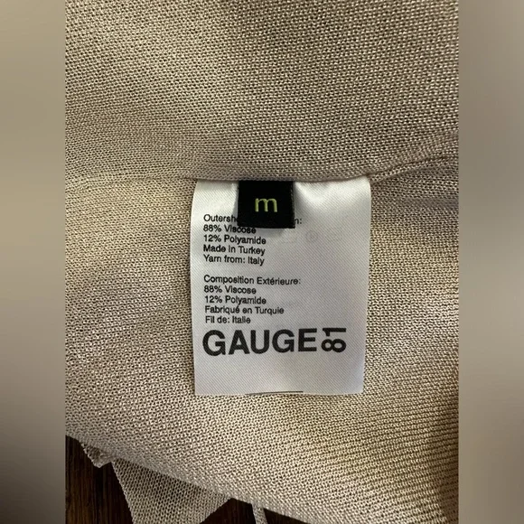 Gauge81 Gold Metalic Top- Medium - Picture 5 of 7